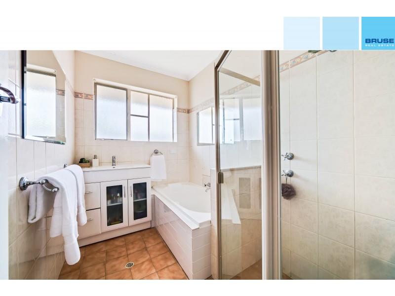 12 Grantham Grove, Paradise SA 5075