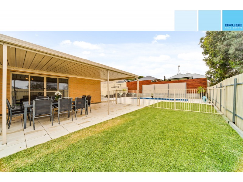 12 Grantham Grove, Paradise SA 5075