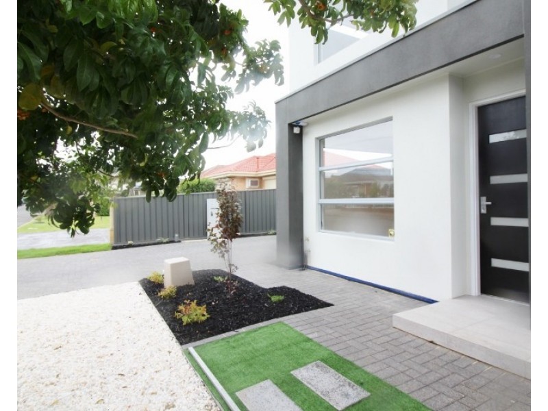 1/8 Tandanya Avenue, Hectorville SA 5073