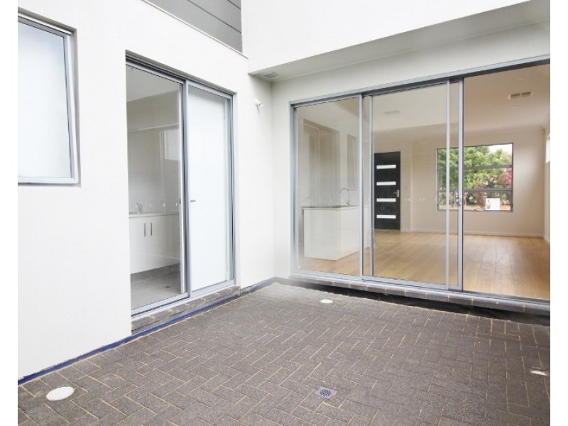 1/8 Tandanya Avenue, Hectorville SA 5073