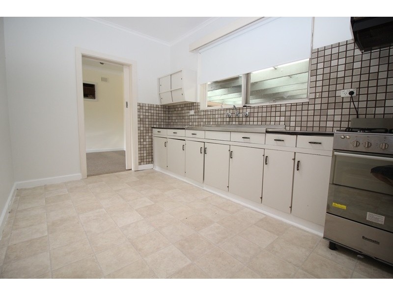 16 Hilda Avenue, Newton SA 5074