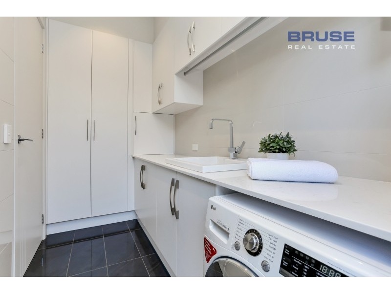 8B Johnson Avenue, Rostrevor SA 5073