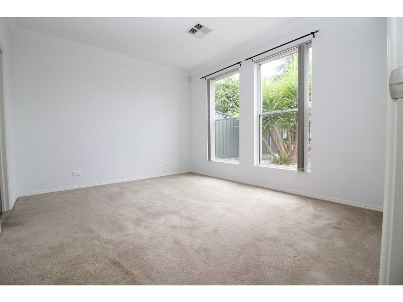 15A Carona Avenue, Gilles Plains SA 5086