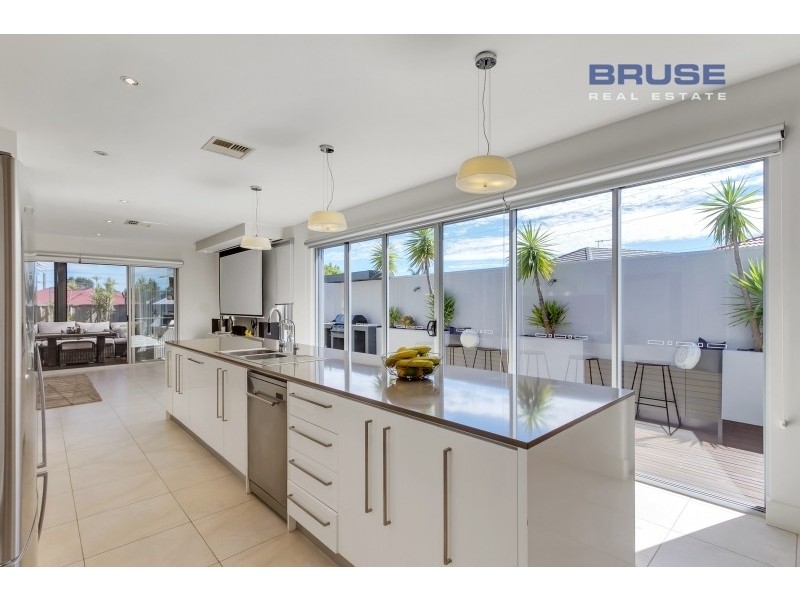 1A Shalford Terrace, Campbelltown SA 5074