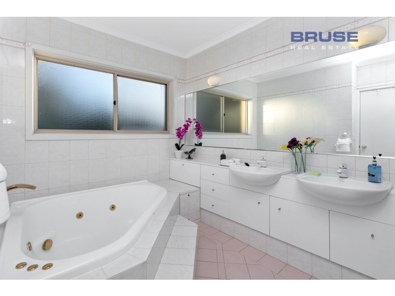 1 Cornish Court (Adjacent Torrens Park), Lynton SA 5062