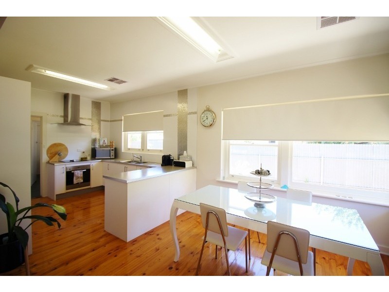 12 Brussels Street, Broadview SA 5083