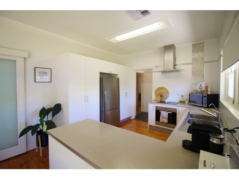 12 Brussels Street, Broadview SA 5083