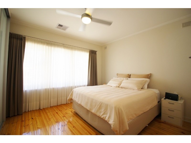 12 Brussels Street, Broadview SA 5083