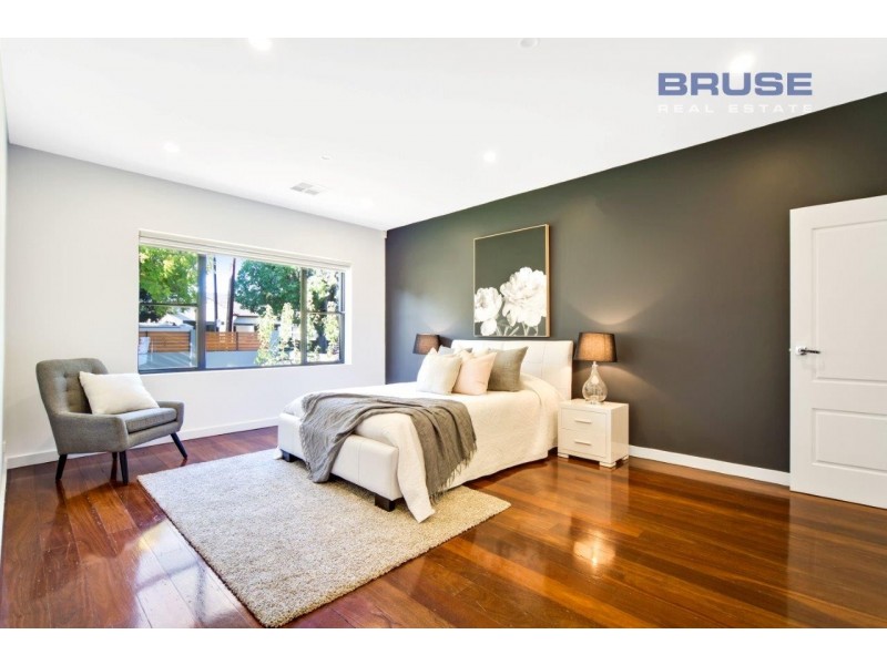 16 Dinwoodie Avenue, Clarence Gardens SA 5039