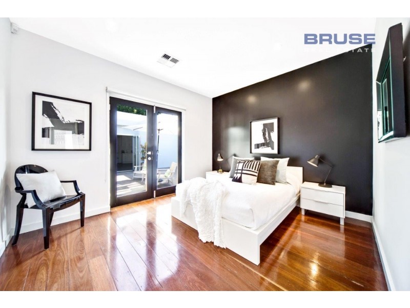 16 Dinwoodie Avenue, Clarence Gardens SA 5039