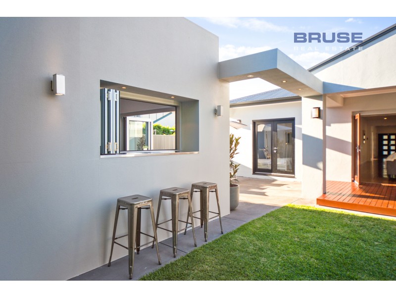 16 Dinwoodie Avenue, Clarence Gardens SA 5039