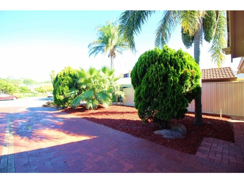 12A Willow Drive, Paradise SA 5075