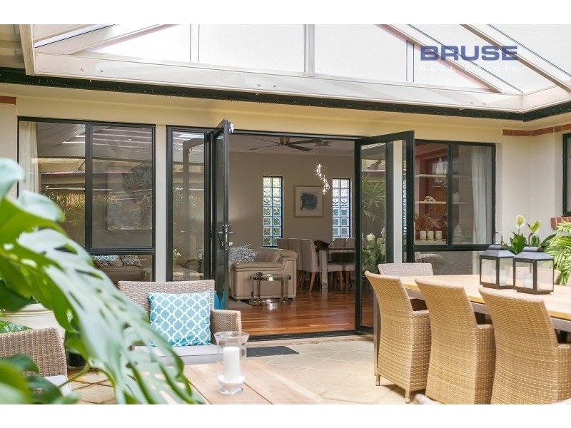 4 Bradman Court, Kensington Park SA 5068