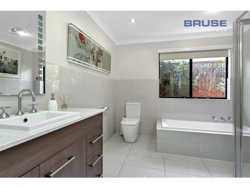 4 Bradman Court, Kensington Park SA 5068