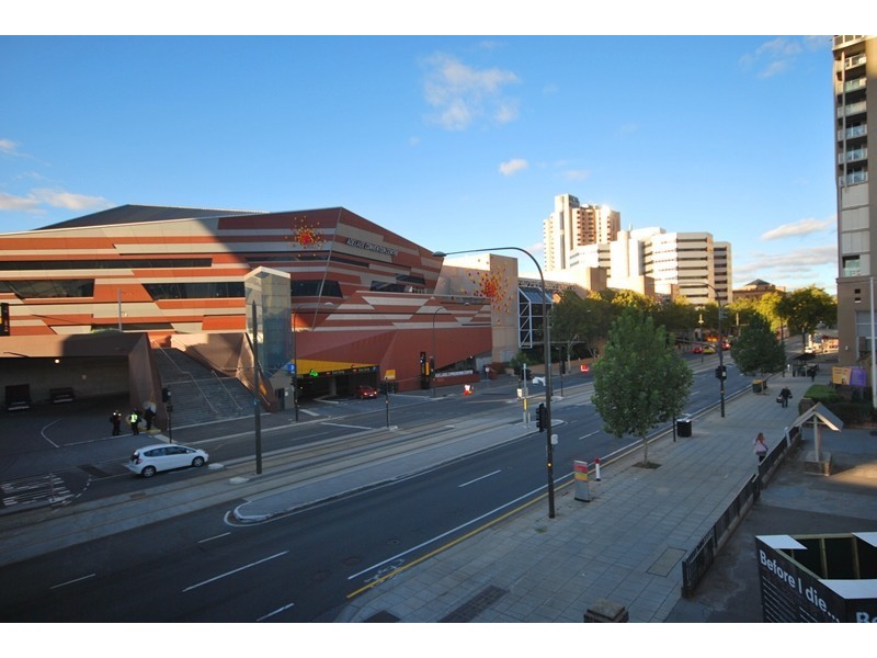 709/91 – 97 North Terrace, Adelaide SA 5000