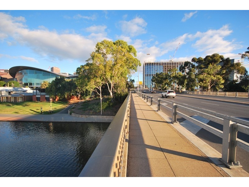 709/91 – 97 North Terrace, Adelaide SA 5000