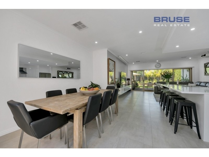 9A Meadow Avenue, Campbelltown SA 5074