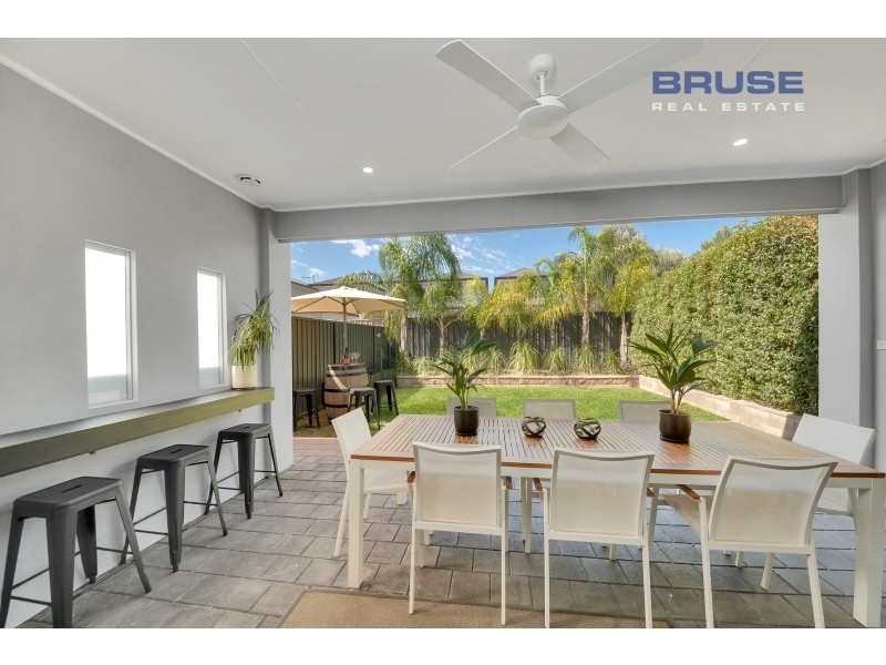 9A Meadow Avenue, Campbelltown SA 5074