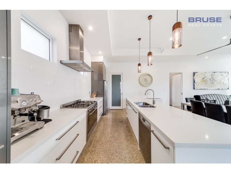 5 Sage Crescent, Woodville West SA 5011