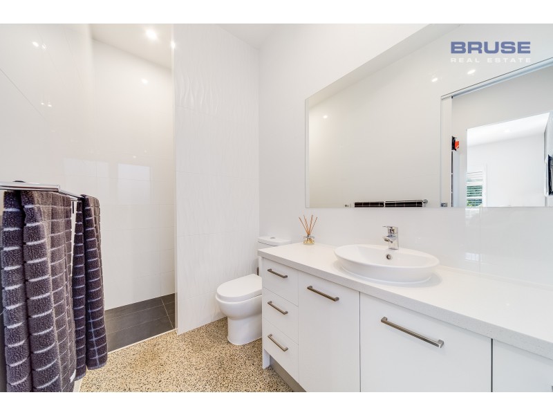 5 Sage Crescent, Woodville West SA 5011