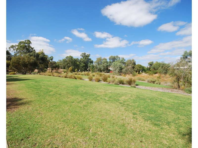 10 Raymel Crescent, Campbelltown SA 5074