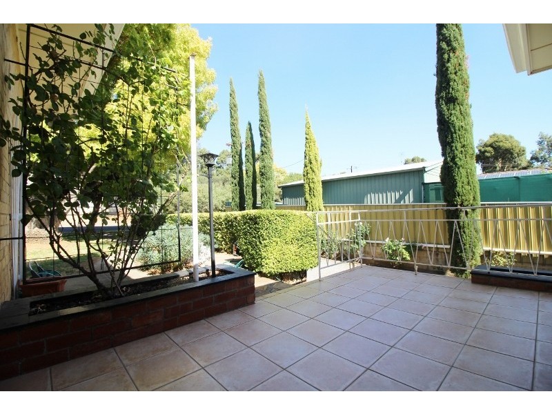 1 Iona Avenue, Woodforde SA 5072