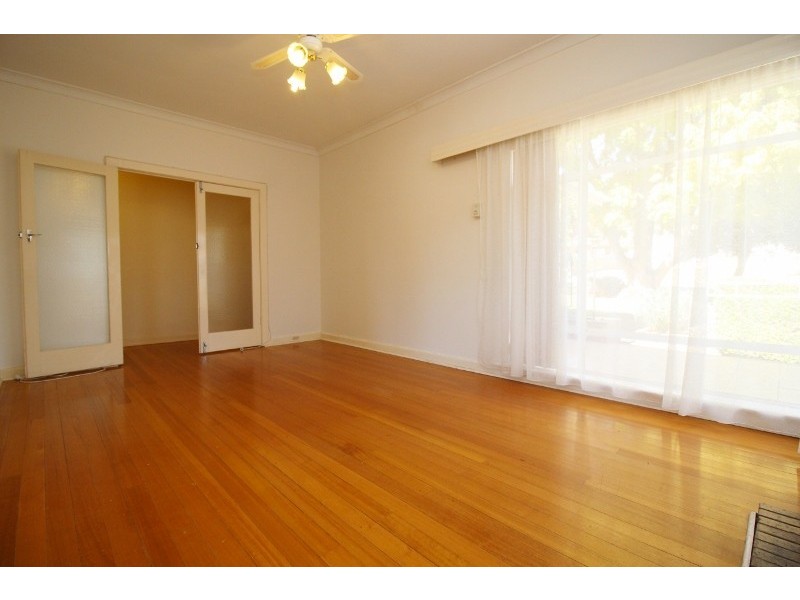 1 Iona Avenue, Woodforde SA 5072