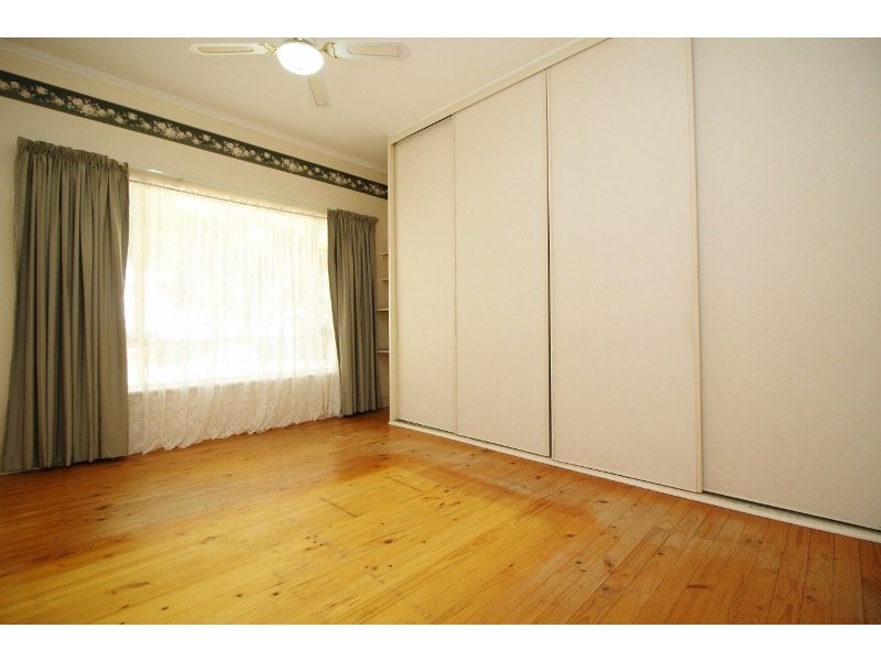 1 Iona Avenue, Woodforde SA 5072