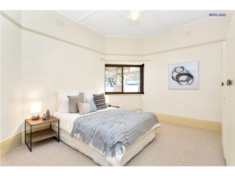 18 Myall Avenue, Kensington Gardens SA 5068