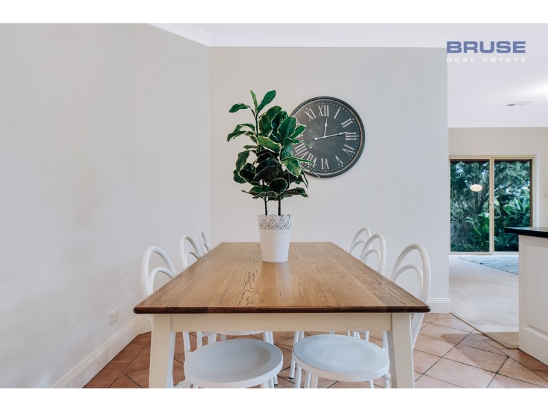 8 Spencer Court, Flagstaff Hill SA 5159