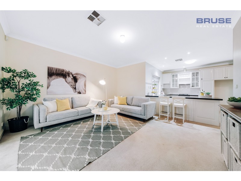 8 Spencer Court, Flagstaff Hill SA 5159