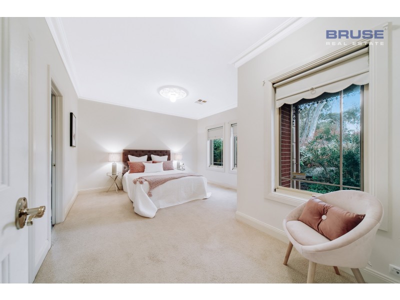 8 Spencer Court, Flagstaff Hill SA 5159