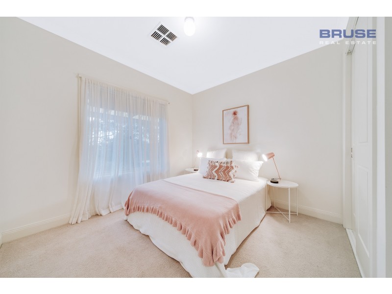 8 Spencer Court, Flagstaff Hill SA 5159