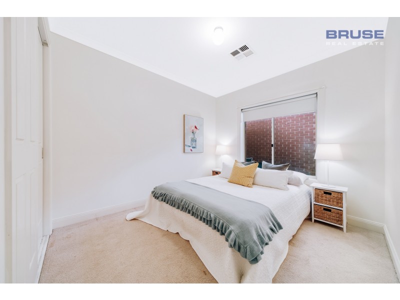 8 Spencer Court, Flagstaff Hill SA 5159