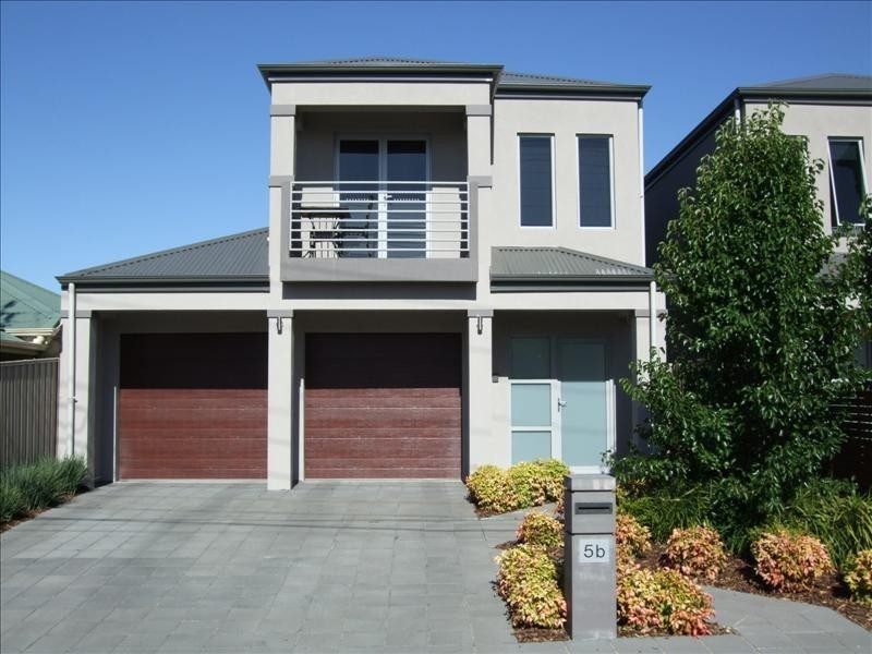 5B Peter Avenue, Campbelltown SA 5074