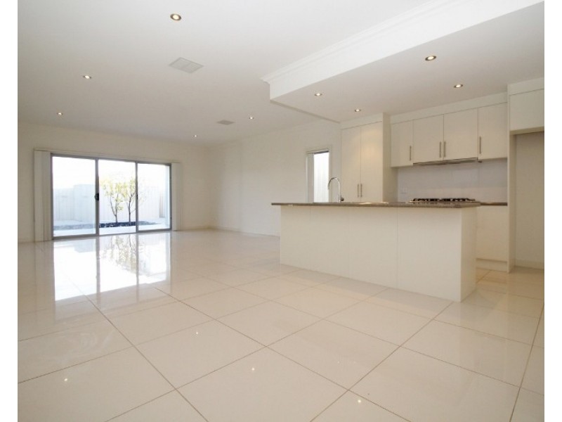26B Emery Road, Campbelltown SA 5074