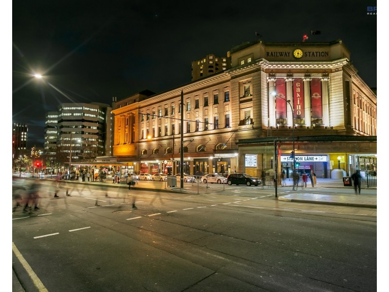 406/102 – 105 North Terrace, Adelaide SA 5000