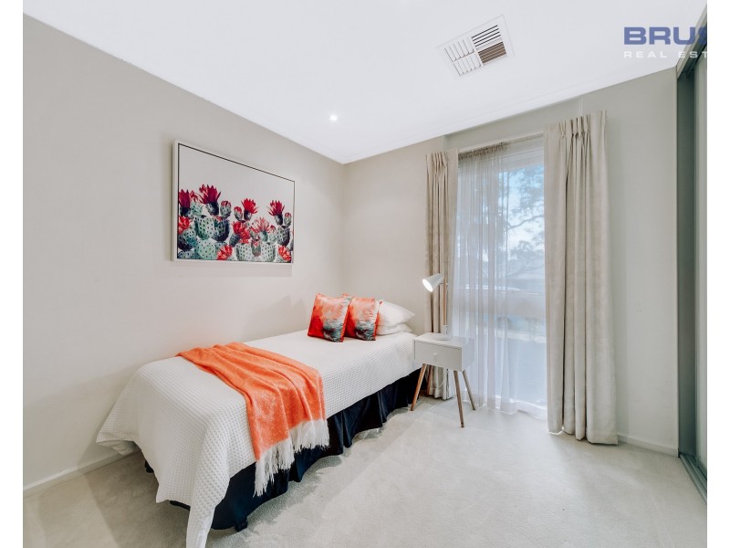 12 Silvermere Avenue, Paradise SA 5075