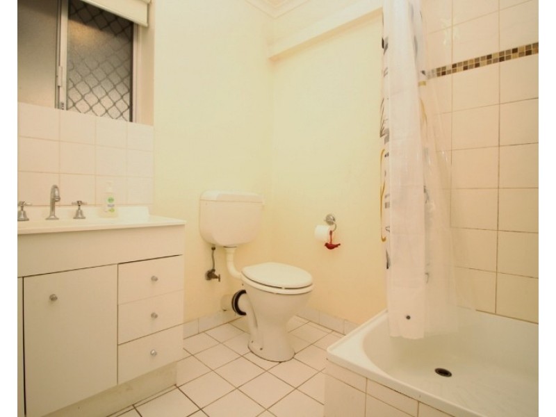 8/4 Loch Street, Stepney SA 5069