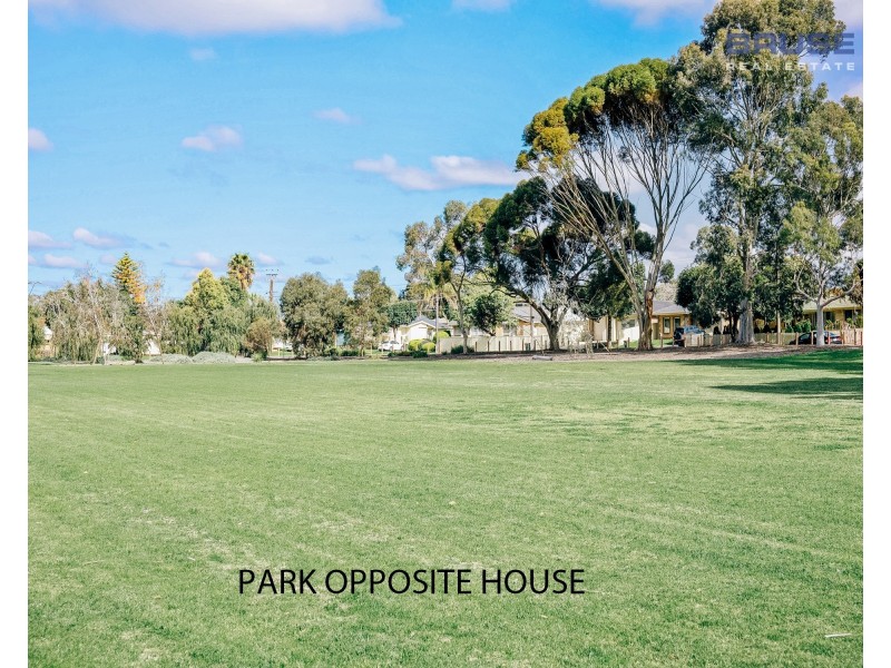 72 Tasman Avenue, Gilles Plains SA 5086