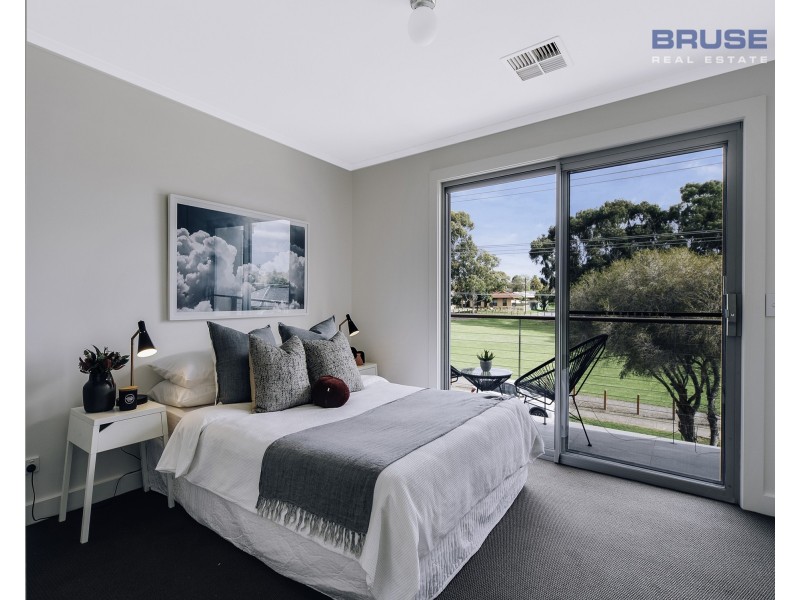 72 Tasman Avenue, Gilles Plains SA 5086