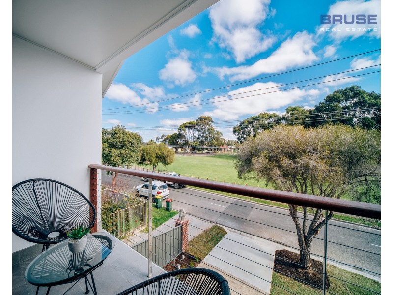 72 Tasman Avenue, Gilles Plains SA 5086