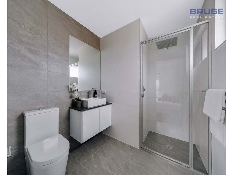 72 Tasman Avenue, Gilles Plains SA 5086