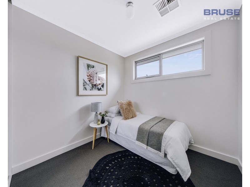 72 Tasman Avenue, Gilles Plains SA 5086