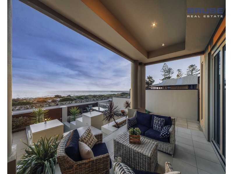 447A Esplanade, Grange SA 5022