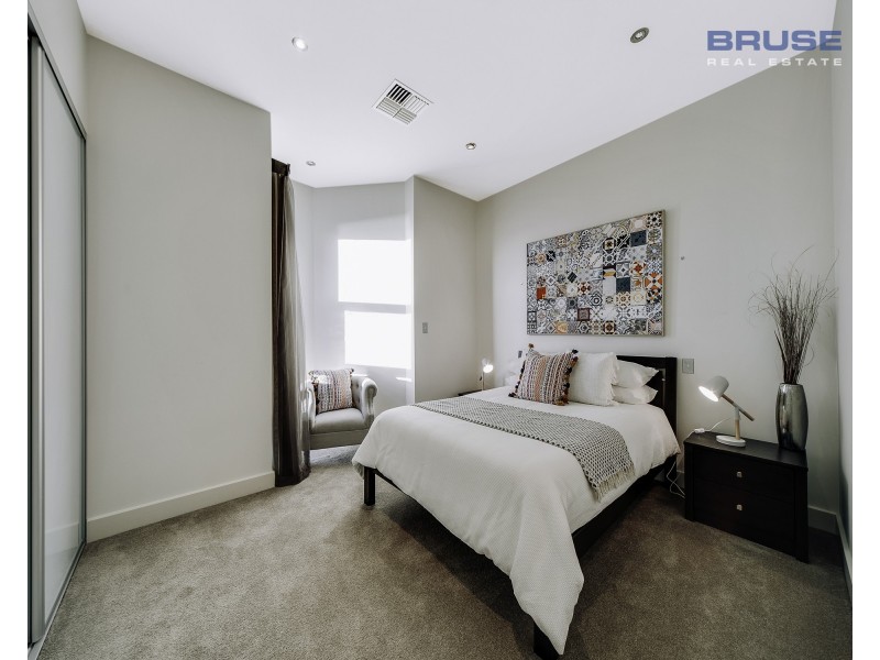 447A Esplanade, Grange SA 5022