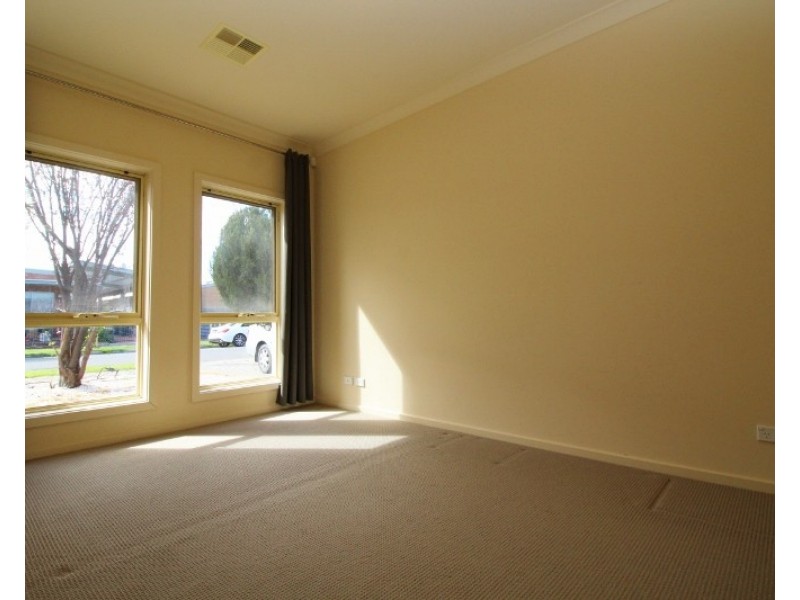 25 Vasey Street, Greenacres SA 5086