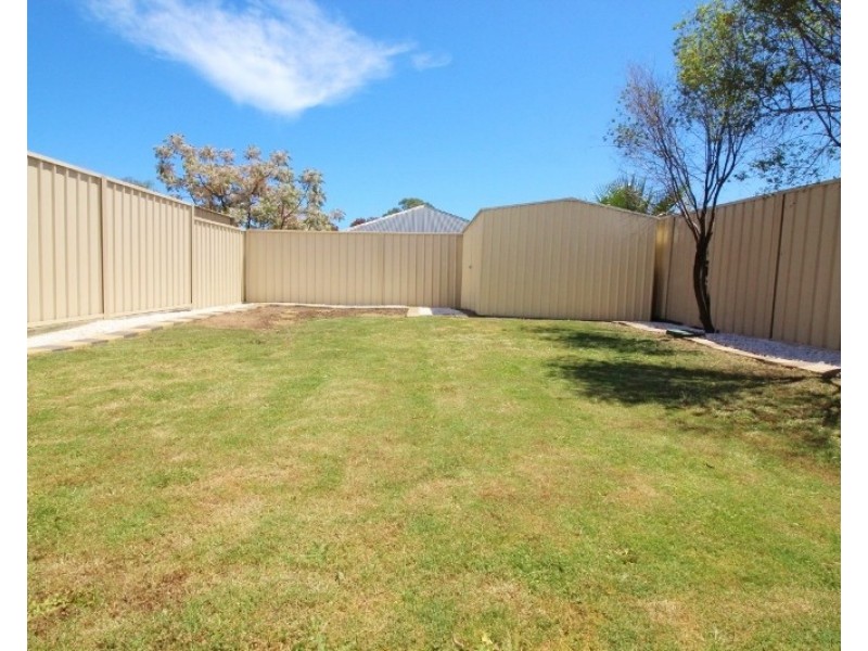 25 Vasey Street, Greenacres SA 5086