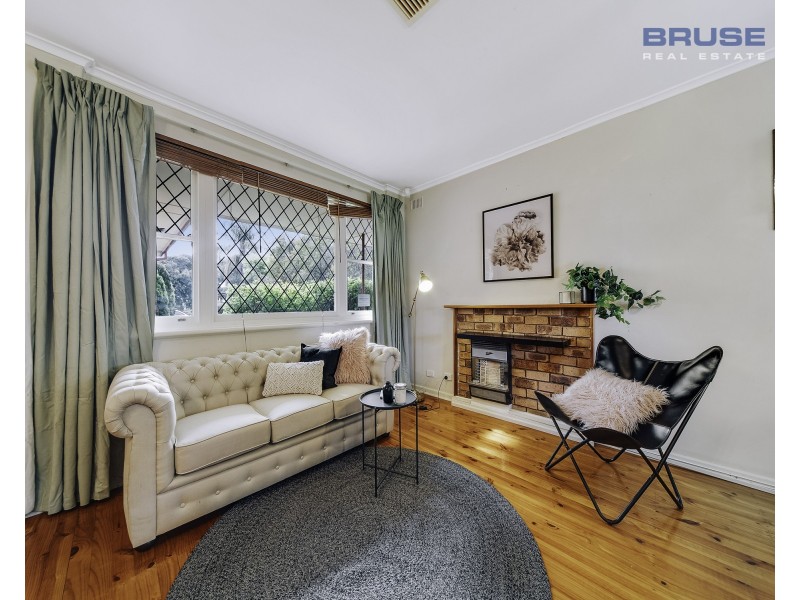 4 Lancaster Avenue, Valley View SA 5093