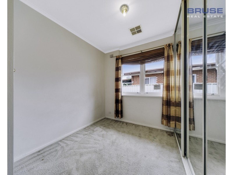 4 Lancaster Avenue, Valley View SA 5093